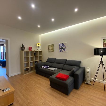Spatious Luxe Apartment Paseo De Gracia Diagonal Barselona Dış mekan fotoğraf