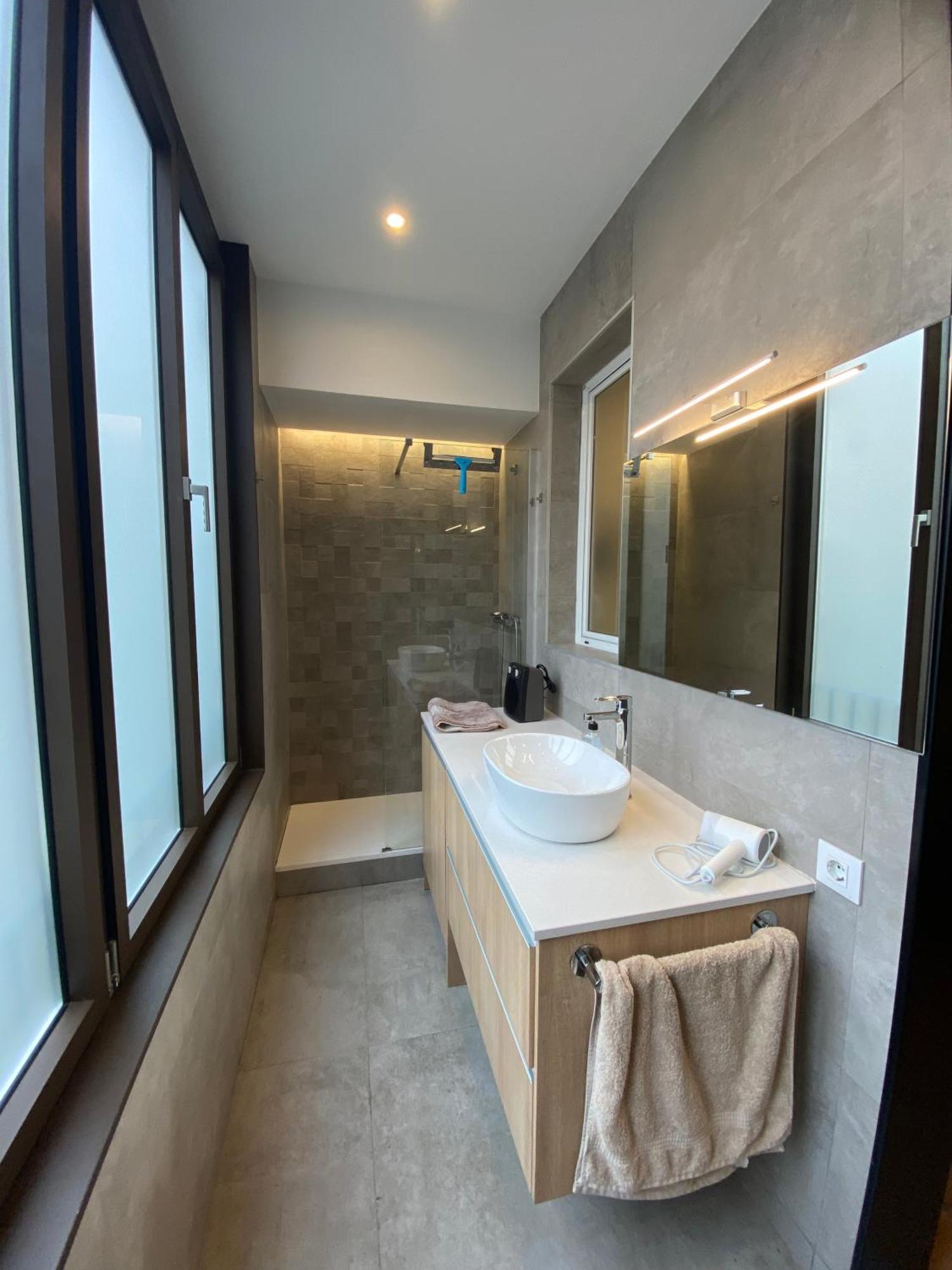 Spatious Luxe Apartment Paseo De Gracia Diagonal Barselona Dış mekan fotoğraf